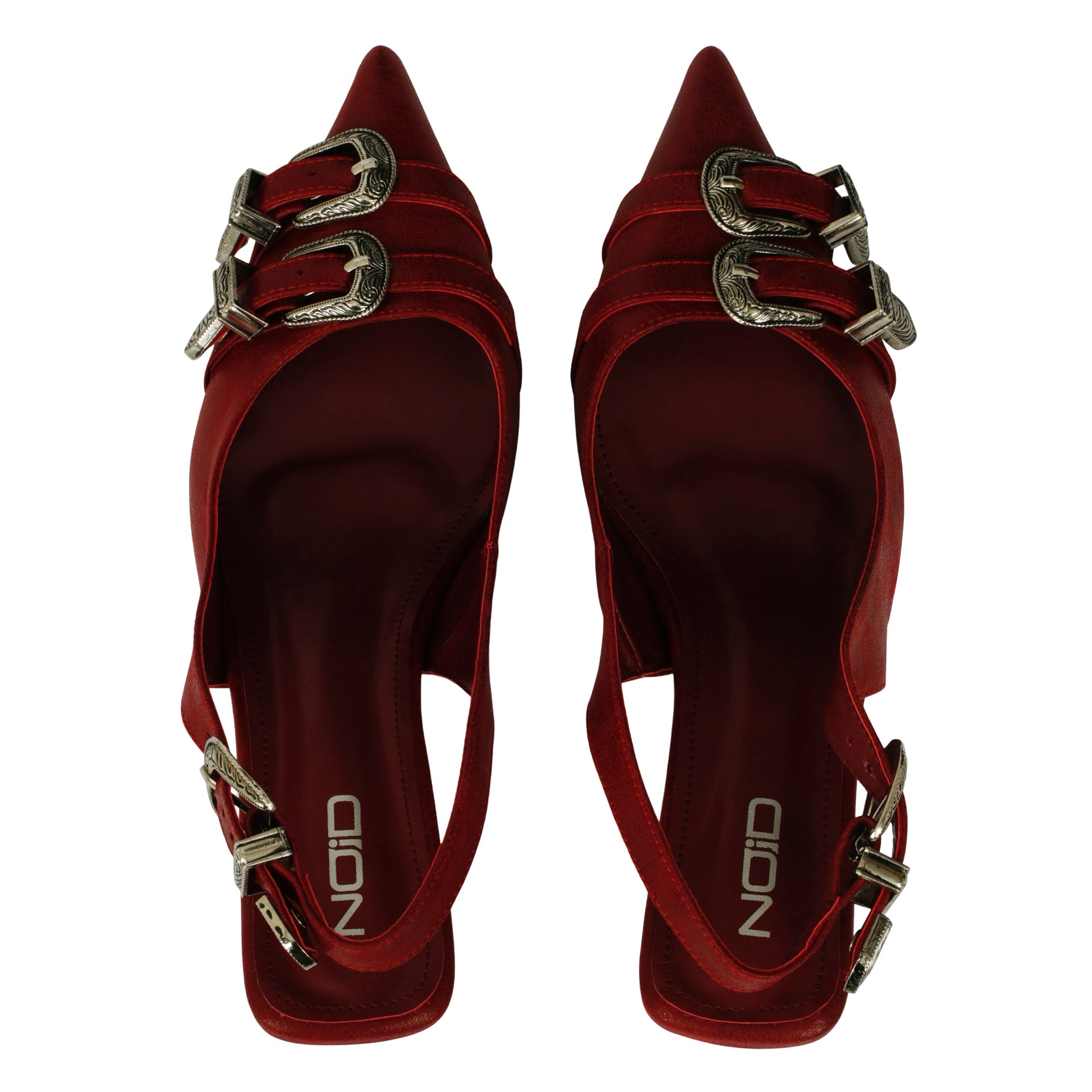 LATCHED KITTEN HEEL IN SCARLET