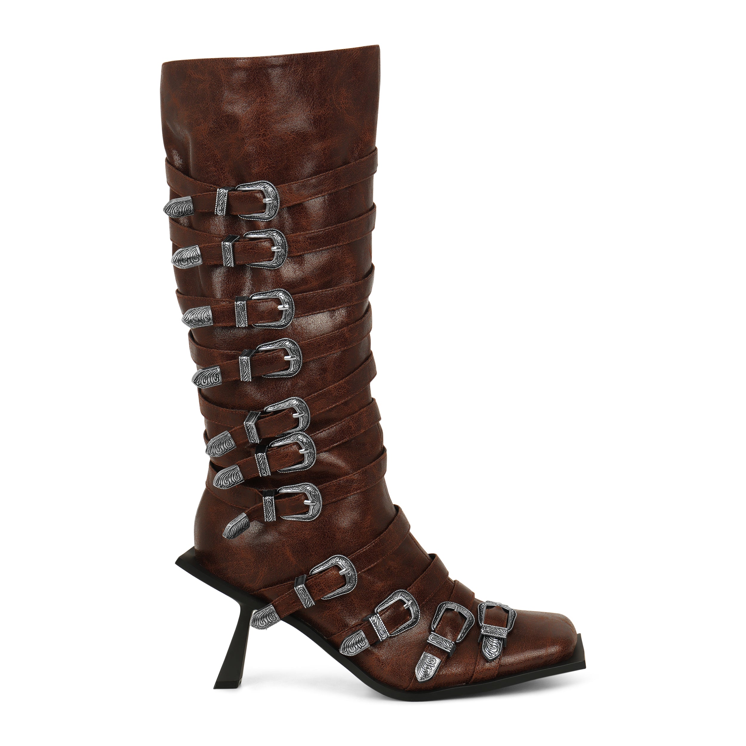 LATCHED BOOTS IN RUST